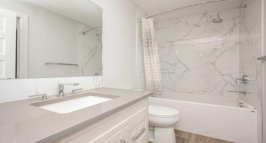 80 Greenbriar Place, Calgary, Alberta t3b6j4, 2 Bedroom Bedrooms, 0 ,2 BathroomBathrooms,Residential,For Sale,Greenbriar,0,A2291693