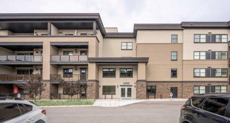 80 Greenbriar Place, Calgary, Alberta t3b6j4, 2 Bedroom Bedrooms, 0 ,2 BathroomBathrooms,Residential,For Sale,Greenbriar,0,A2291693