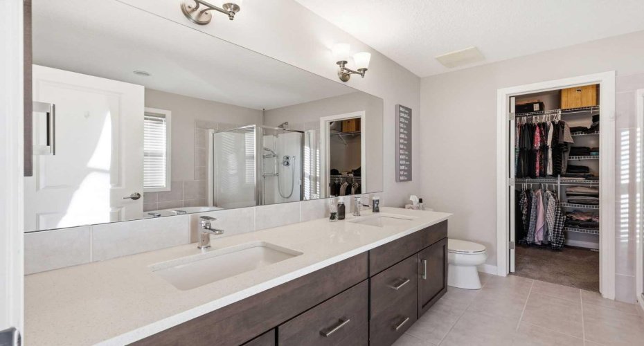 10 Riviera Place, Cochrane, Alberta T4C 0V4, 3 Bedrooms Bedrooms, ,3 BathroomsBathrooms,Residential,For Sale,Riviera,A2291810