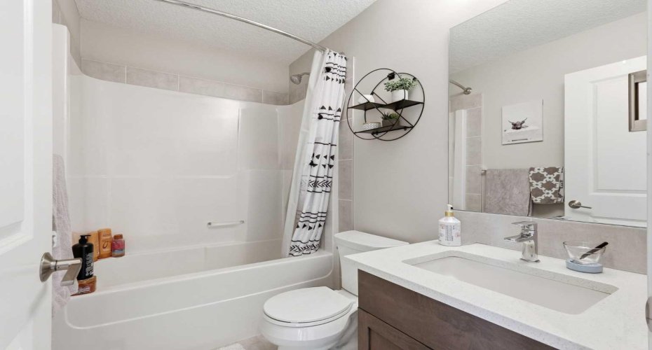 10 Riviera Place, Cochrane, Alberta T4C 0V4, 3 Bedrooms Bedrooms, ,3 BathroomsBathrooms,Residential,For Sale,Riviera,A2291810