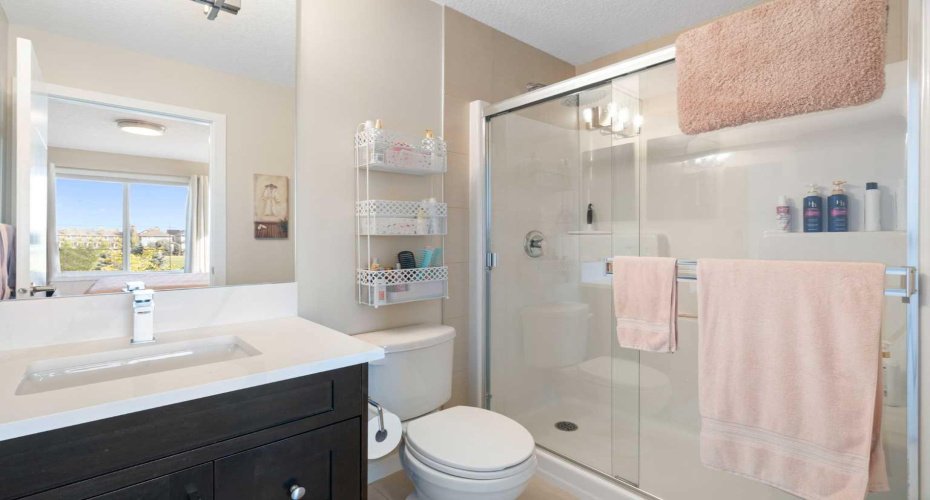 263 Mahogany Way, Calgary, Alberta T3M2G6, 3 Bedrooms Bedrooms, ,3 BathroomsBathrooms,Residential,For Sale,Mahogany,A2291935