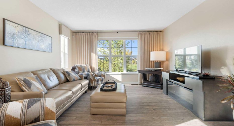 263 Mahogany Way, Calgary, Alberta T3M2G6, 3 Bedrooms Bedrooms, ,3 BathroomsBathrooms,Residential,For Sale,Mahogany,A2291935
