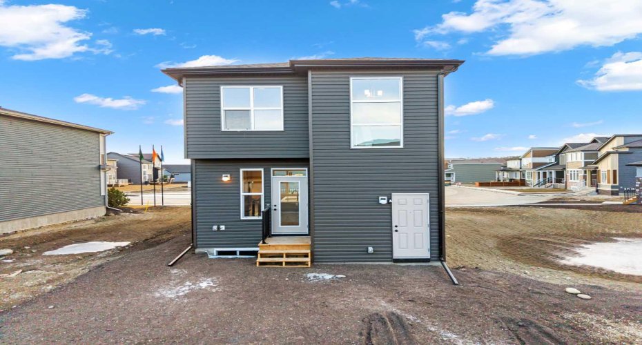 83 Wolf Hollow Rise, Calgary, Alberta T2X 6A2, 3 Bedrooms Bedrooms, ,3 BathroomsBathrooms,Residential,For Sale,Wolf Hollow,A2288420