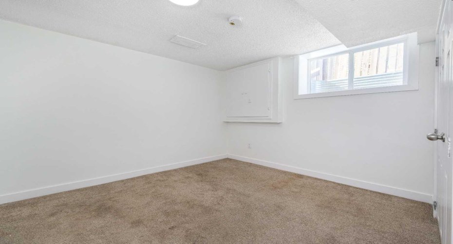 51 Whitworth Way, Calgary, Alberta T1Y 6B1, 4 Bedrooms Bedrooms, ,3 BathroomsBathrooms,Residential,For Sale,Whitworth,A2288515