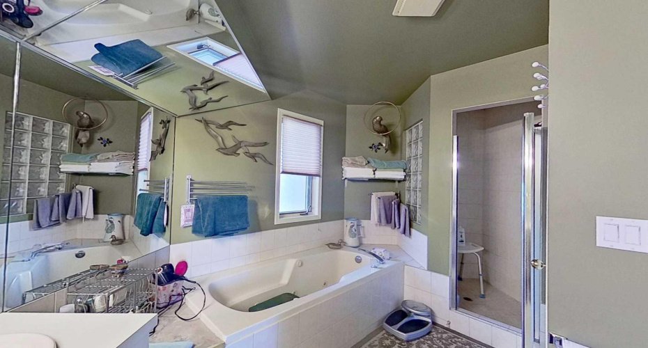 2219 Westmount Road, Calgary, Alberta T2N 3N5, 3 Bedroom Bedrooms, 0 ,3 BathroomBathrooms,Residential,For Sale,Westmount,0,A2288897
