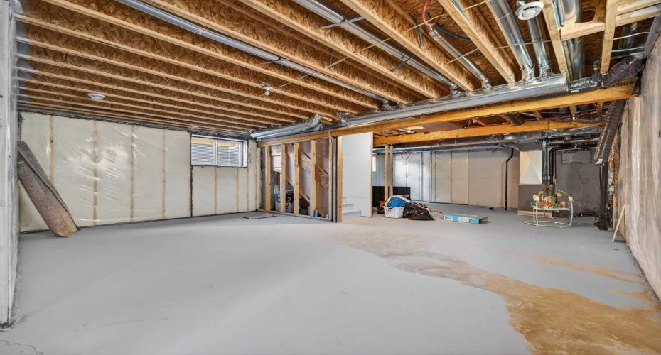 113 Sandpiper Bay, Chestermere, Alberta T1X 0Y5, 5 Bedrooms Bedrooms, ,4 BathroomsBathrooms,Residential,For Sale,Sandpiper,A2290084