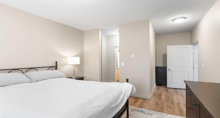 11811 Lake Fraser Drive, Calgary, Alberta T2J 7J4, 2 Bedroom Bedrooms, 0 ,2 BathroomBathrooms,Residential,For Sale,Lake Fraser,0,A2290968