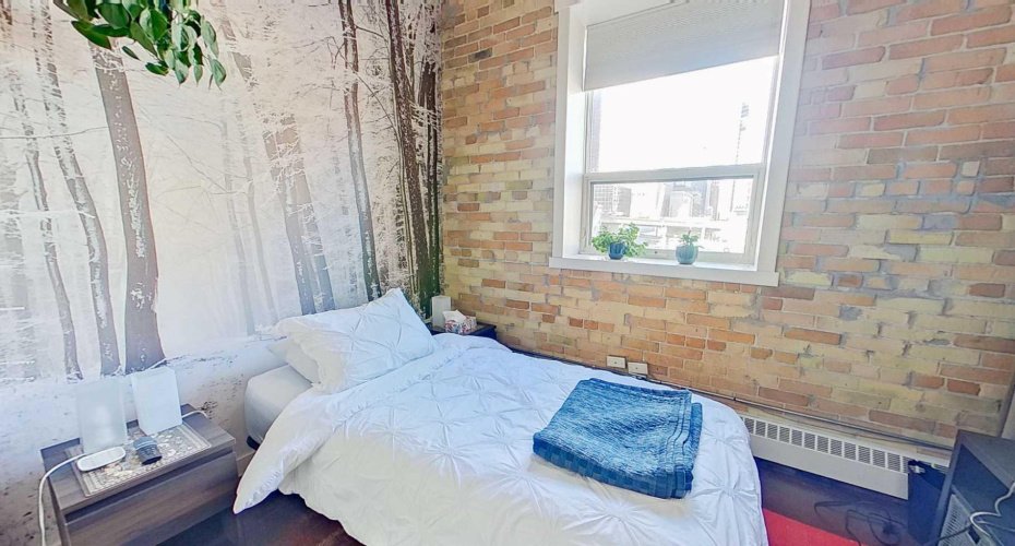 240 11 Avenue, Calgary, Alberta T2R 0C3, 1 Bedroom Bedrooms, 0 ,1 BathroomBathrooms,Residential,For Sale,11,0,A2291141