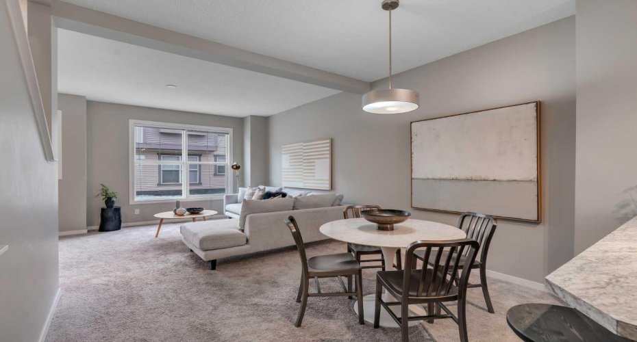 Spacious Dining area
