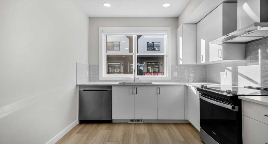 285 Chelsea Court, Chestermere, Alberta T1X 2W7, 4 Bedrooms Bedrooms, ,4 BathroomsBathrooms,Residential,For Sale,Chelsea,A2292199