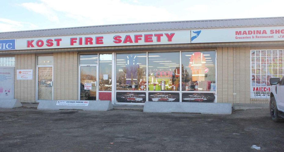 344 8 Street, Brooks, Alberta T1R 0R6, ,Commercial,For Lease,8,A2292275