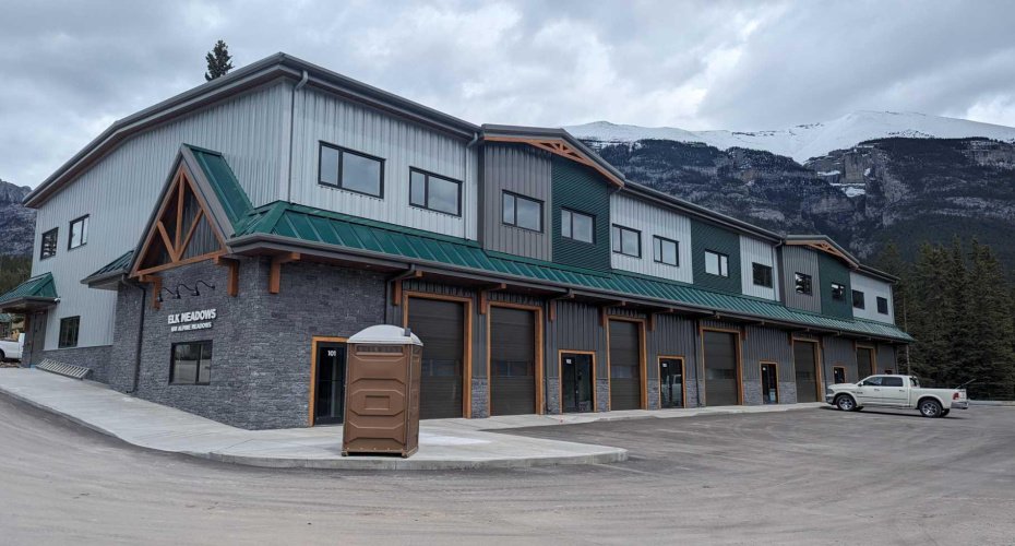 100 Alpine Meadows, Canmore, Alberta T1W 1L1, ,Commercial,For Lease,Elk Meadows,Alpine,A2292284