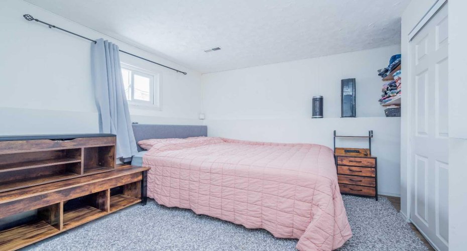 9340 67 Avenue, Grande Prairie, Alberta T8W 1C2, 3 Bedrooms Bedrooms, ,2 BathroomsBathrooms,Residential,For Sale,67,A2287123