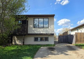 9340 67 Avenue, Grande Prairie, Alberta T8W 1C2, 3 Bedrooms Bedrooms, ,2 BathroomsBathrooms,Residential,For Sale,67,A2287123 9340 67 Avenue, Grande Prairie, Alberta T8W 1C2, 3 Bedrooms Bedrooms, ,2 BathroomsBathrooms,Residential,For Sale,67,A2287123