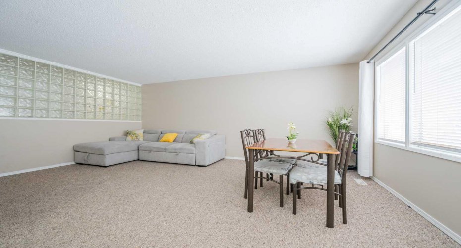 9340 67 Avenue, Grande Prairie, Alberta T8W 1C2, 3 Bedrooms Bedrooms, ,2 BathroomsBathrooms,Residential,For Sale,67,A2287123