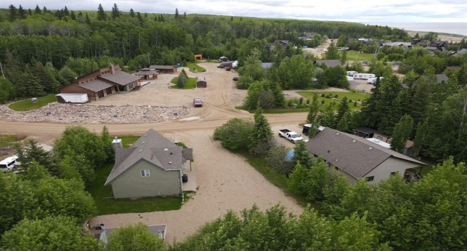 13415 Township Road 752A, Rural Big Lakes County, Alberta T0G 1E0, 2 Bedrooms Bedrooms, ,2 BathroomsBathrooms,Residential,For Sale,Township Road 752A,A2288848