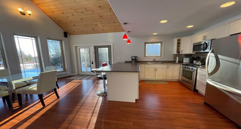 13415 Township Road 752A, Rural Big Lakes County, Alberta T0G 1E0, 2 Bedrooms Bedrooms, ,2 BathroomsBathrooms,Residential,For Sale,Township Road 752A,A2288848