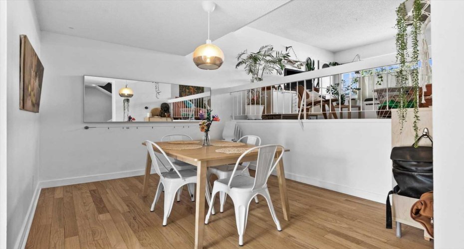 118 Brae Glen Lane, Calgary, Alberta T2W 1B6, 3 Bedroom Bedrooms, 0 ,3 BathroomBathrooms,Residential,For Sale,Brae Glen,0,A2290345