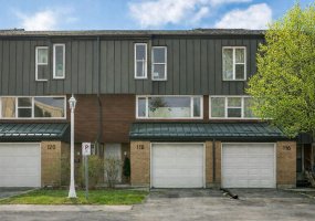 118 Brae Glen Lane, Calgary, Alberta T2W 1B6, 3 Bedroom Bedrooms, 0 ,3 BathroomBathrooms,Residential,For Sale,Brae Glen,0,A2290345