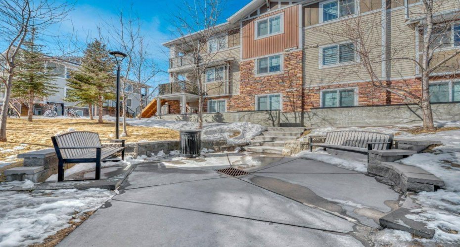 300 Marina Drive, Chestermere, Alberta T1X 0P6, 2 Bedrooms Bedrooms, ,1 BathroomBathrooms,Residential,For Sale,Marina,A2291525