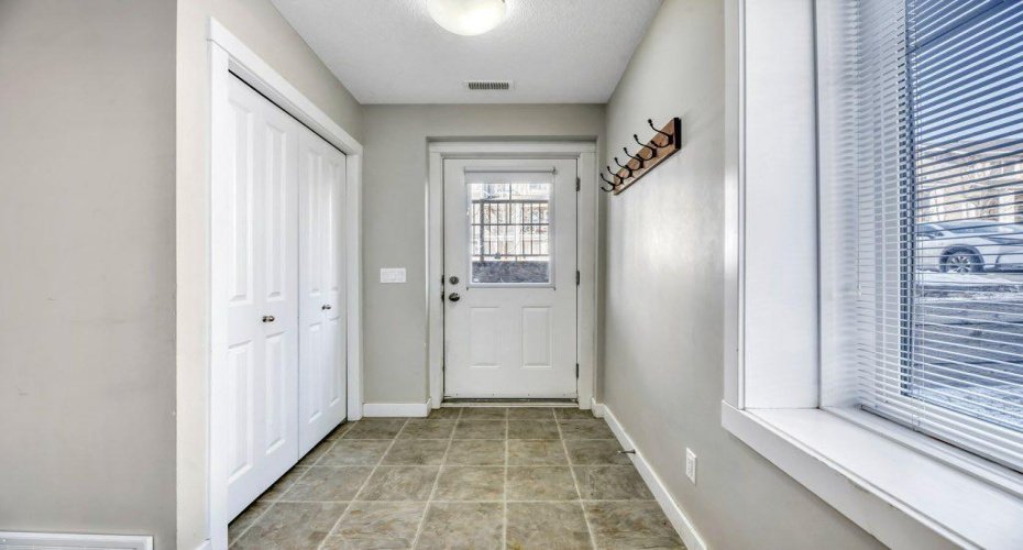 300 Marina Drive, Chestermere, Alberta T1X 0P6, 2 Bedrooms Bedrooms, ,1 BathroomBathrooms,Residential,For Sale,Marina,A2291525