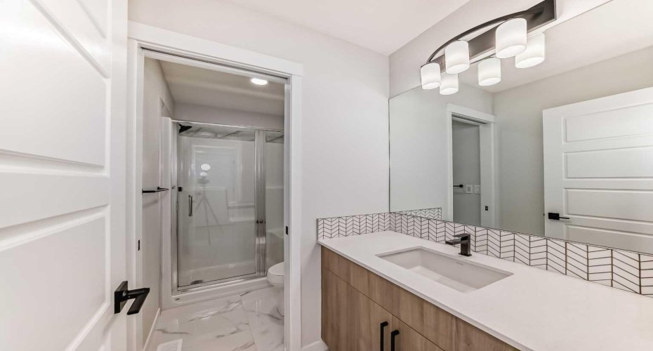 374 Corner Glen Way, Calgary, Alberta T3N 2P1, 5 Bedroom Bedrooms, 0 ,3 BathroomBathrooms,Residential,For Sale,Corner Glen,0,A2291746