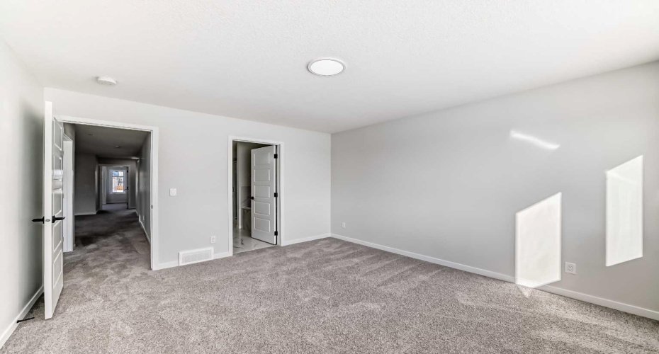 374 Corner Glen Way, Calgary, Alberta T3N 2P1, 5 Bedroom Bedrooms, 0 ,3 BathroomBathrooms,Residential,For Sale,Corner Glen,0,A2291746