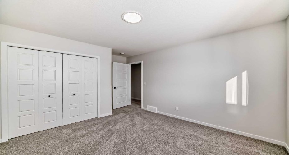 374 Corner Glen Way, Calgary, Alberta T3N 2P1, 5 Bedroom Bedrooms, 0 ,3 BathroomBathrooms,Residential,For Sale,Corner Glen,0,A2291746