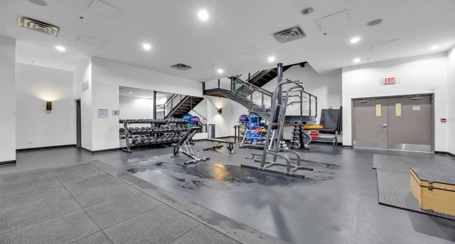210 15 Avenue, Calgary, Alberta T2G 0B5, 2 Bedroom Bedrooms, 0 ,2 BathroomBathrooms,Residential,For Sale,15,0,A2291884