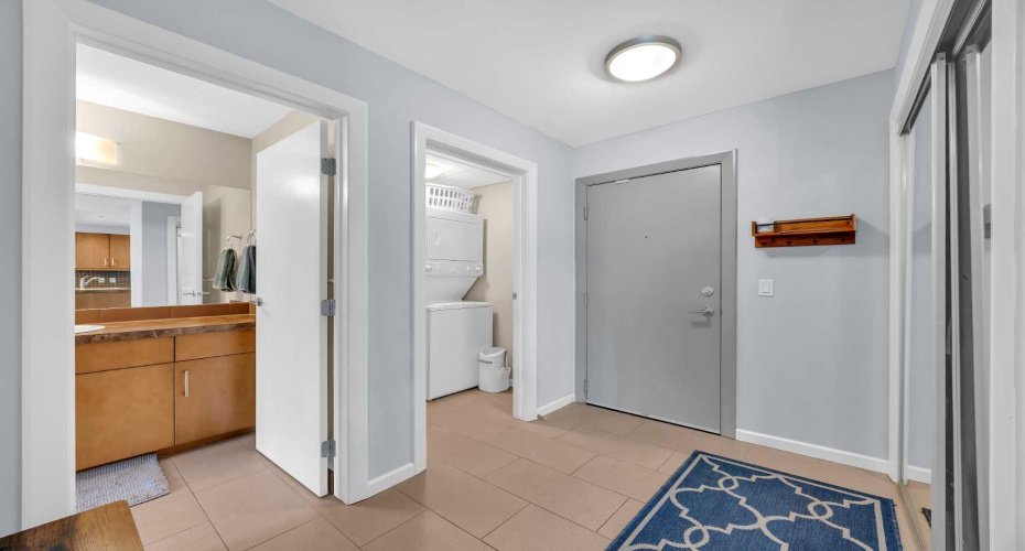 210 15 Avenue, Calgary, Alberta T2G 0B5, 2 Bedroom Bedrooms, 0 ,2 BathroomBathrooms,Residential,For Sale,15,0,A2291884