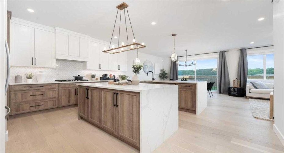 524 Waterford Grove, Chestermere, Alberta T1X 2Z9, 3 Bedrooms Bedrooms, ,3 BathroomsBathrooms,Residential,For Sale,Waterford,A2292049