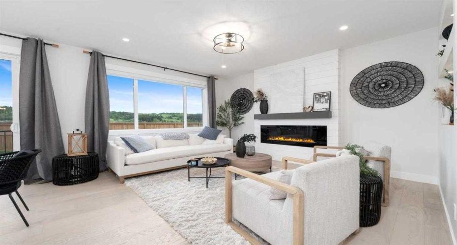 524 Waterford Grove, Chestermere, Alberta T1X 2Z9, 3 Bedrooms Bedrooms, ,3 BathroomsBathrooms,Residential,For Sale,Waterford,A2292049