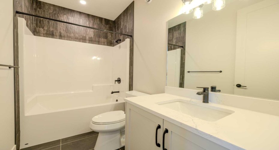 12 Tillotson Downs, Okotoks, Alberta T1S 4Z5, 3 Bedrooms Bedrooms, ,3 BathroomsBathrooms,Residential,For Sale,Tillotson,A2292428