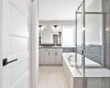 Master ensuite