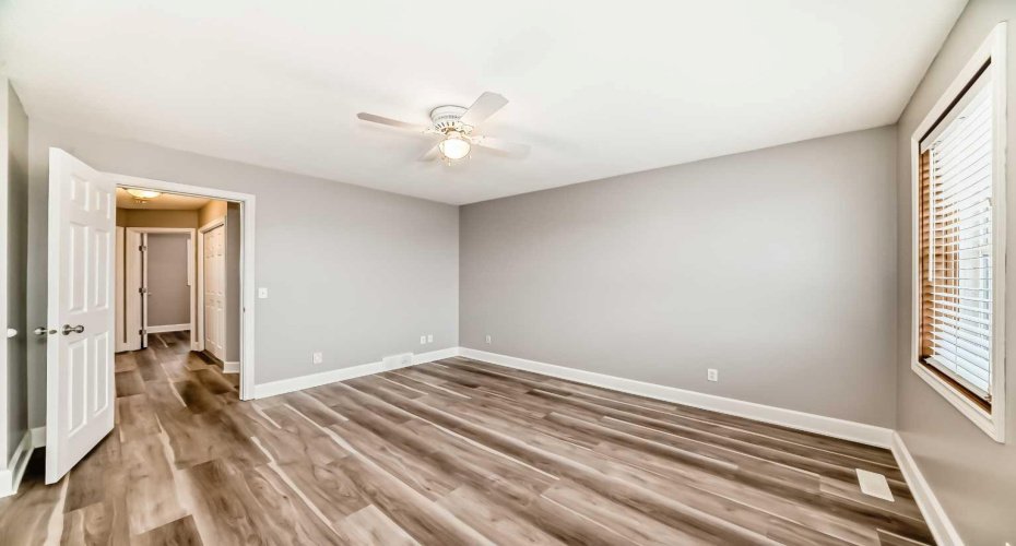 31 Coventry Road, Calgary, Alberta T3K 5M9, 4 Bedroom Bedrooms, 0 ,3 BathroomBathrooms,Residential,For Sale,Coventry,0,A2292502