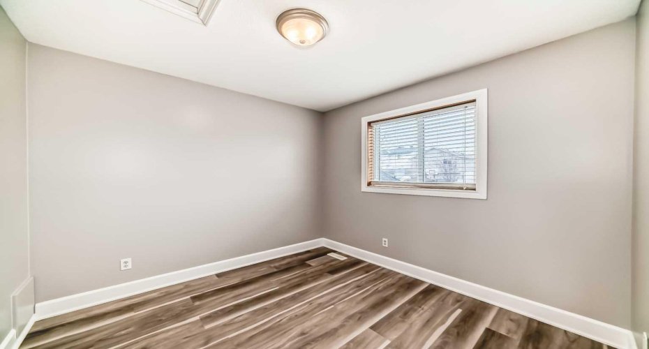 31 Coventry Road, Calgary, Alberta T3K 5M9, 4 Bedroom Bedrooms, 0 ,3 BathroomBathrooms,Residential,For Sale,Coventry,0,A2292502