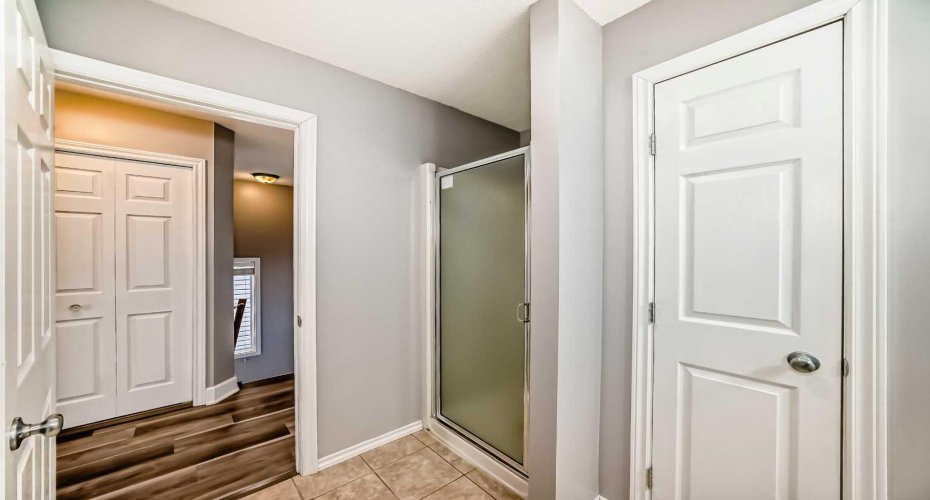 31 Coventry Road, Calgary, Alberta T3K 5M9, 4 Bedroom Bedrooms, 0 ,3 BathroomBathrooms,Residential,For Sale,Coventry,0,A2292502