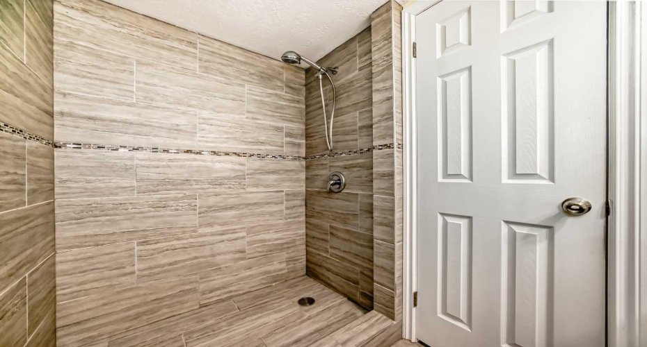 31 Coventry Road, Calgary, Alberta T3K 5M9, 4 Bedroom Bedrooms, 0 ,3 BathroomBathrooms,Residential,For Sale,Coventry,0,A2292502