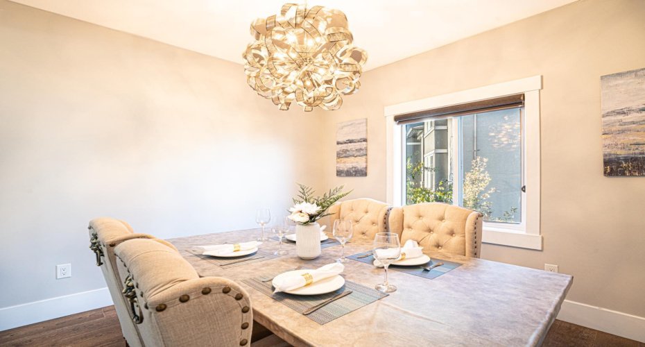 321 Kinniburgh Cove, Chestermere, Alberta T1X 0P4, 6 Bedrooms Bedrooms, ,6 BathroomsBathrooms,Residential,For Sale,Kinniburgh,A2292508