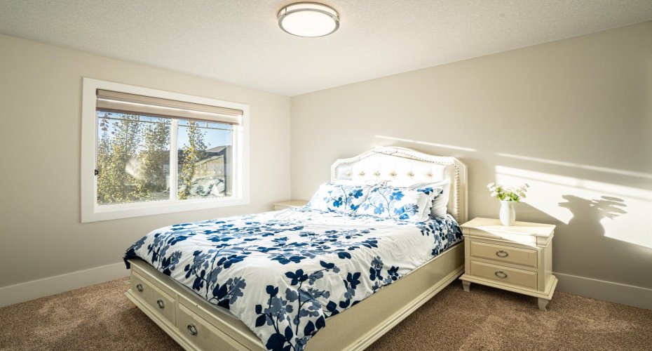 321 Kinniburgh Cove, Chestermere, Alberta T1X 0P4, 6 Bedrooms Bedrooms, ,6 BathroomsBathrooms,Residential,For Sale,Kinniburgh,A2292508