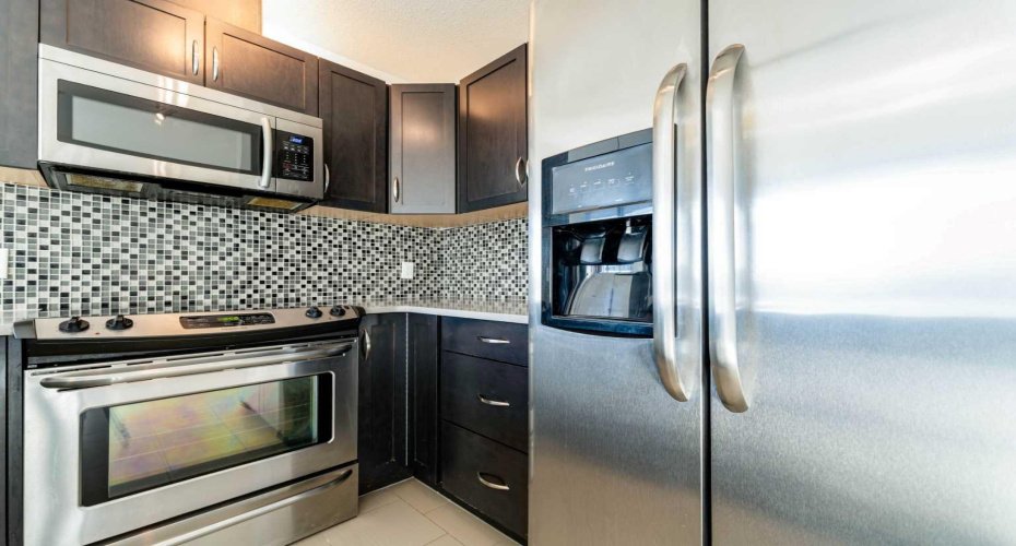 1320 1 Street, Calgary, Alberta T2G 0G8, 2 Bedroom Bedrooms, 0 ,2 BathroomBathrooms,Residential,For Sale,1,0,A2292535