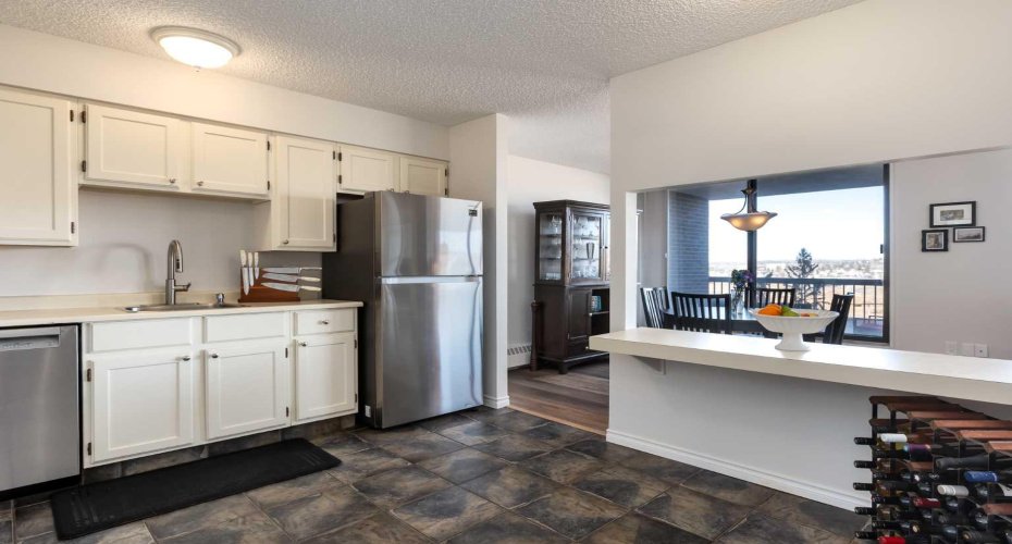 80 Point Mckay Crescent, Calgary, Alberta T3B 0L9, 2 Bedrooms Bedrooms, ,2 BathroomsBathrooms,Residential,For Sale,Point Mckay,A2292597