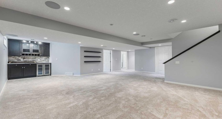 11 Simcoe Crescent, Calgary, Alberta T3H 4K6, 4 Bedrooms Bedrooms, ,4 BathroomsBathrooms,Residential,For Sale,Simcoe,A2292695