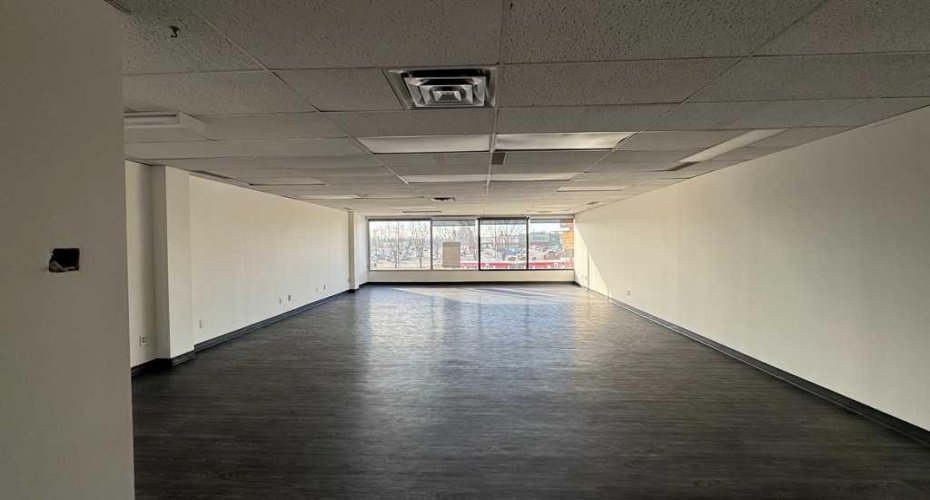1830 52 Street, Calgary, Alberta T2B 1N1, ,Commercial,For Lease,52,A2292736