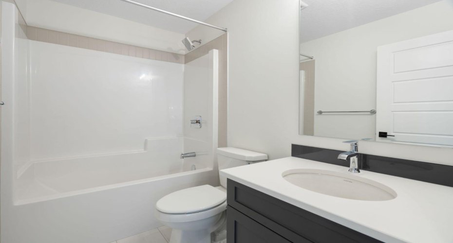 136 Southbow Village Way, Cochrane, Alberta T4C 3J9, 3 Bedrooms Bedrooms, ,3 BathroomsBathrooms,Residential,For Sale,Southbow Village,A2292762