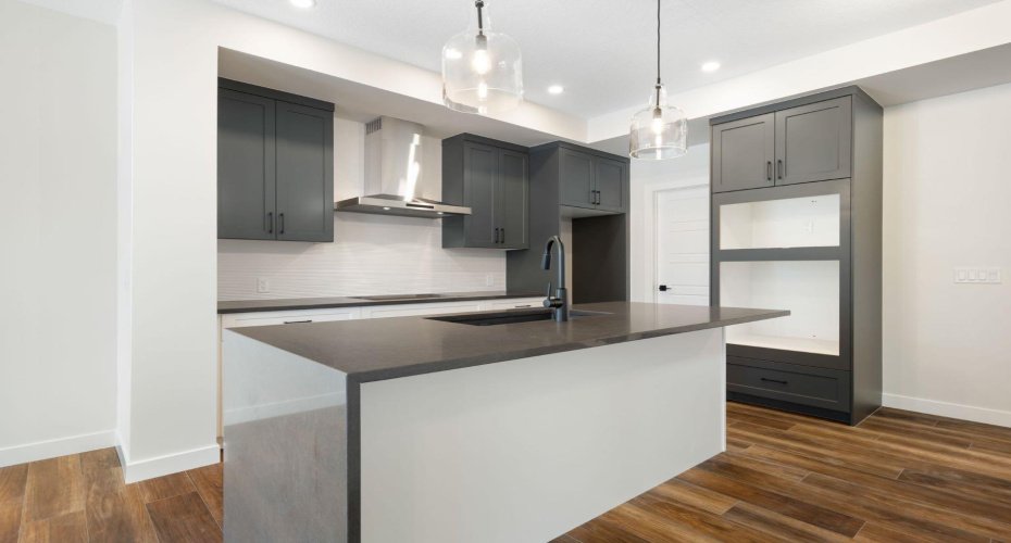 136 Southbow Village Way, Cochrane, Alberta T4C 3J9, 3 Bedrooms Bedrooms, ,3 BathroomsBathrooms,Residential,For Sale,Southbow Village,A2292762