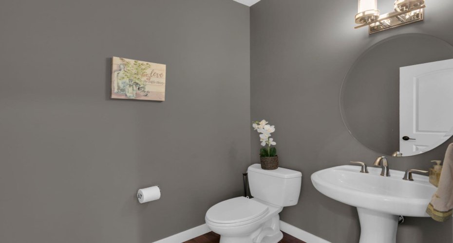 68 Westland Crescent, Calgary, Alberta T3H 0W1, 4 Bedrooms Bedrooms, ,4 BathroomsBathrooms,Residential,For Sale,Westland,A2290520