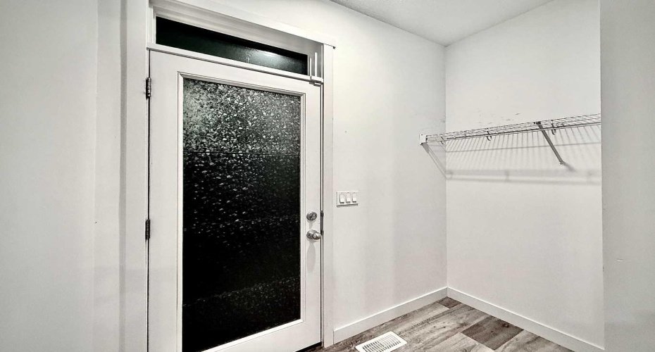 189 Carringvue Way, Calgary, Alberta T3P 1K6, 3 Bedrooms Bedrooms, ,3 BathroomsBathrooms,Residential,For Sale,Carringvue,A2290590