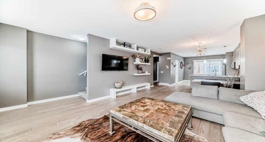 111 Rainbow Falls, Chestermere, Alberta T1X 0Z5, 3 Bedrooms Bedrooms, ,3 BathroomsBathrooms,Residential,For Sale,Rainbow Falls,A2290752