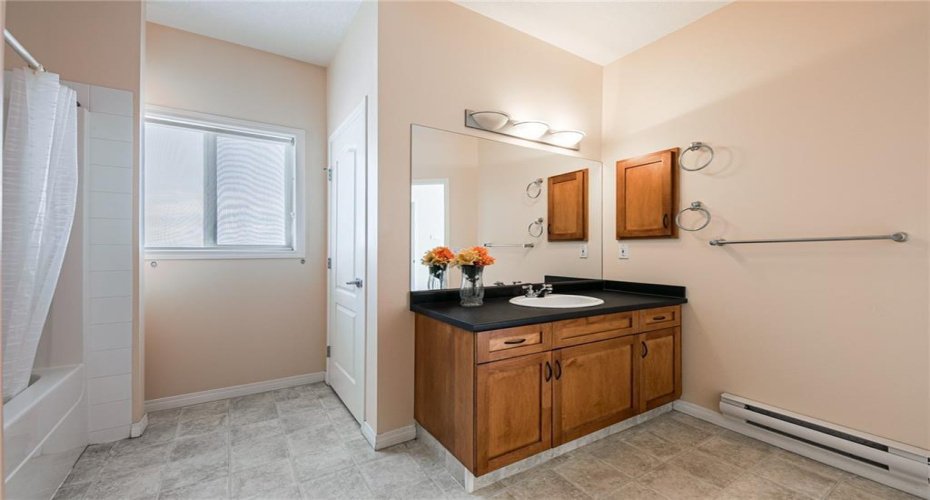 144 ROCKY VISTA Terrace, Calgary, Alberta T3G 5G7, 3 Bedroom Bedrooms, 0 ,4 BathroomBathrooms,Residential,For Sale,ROCKY VISTA,0,A2292563